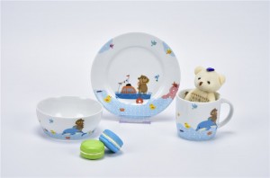 Best Popular Design Kids Dinner set and Gift items