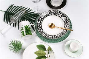 Best popular leaves design dinner set and gift items