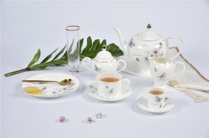 Butterfly design dinner set