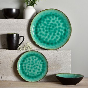 Crackle glaze dinner set