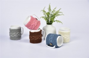 Knitted sweater mug , 400ml mug bone china .